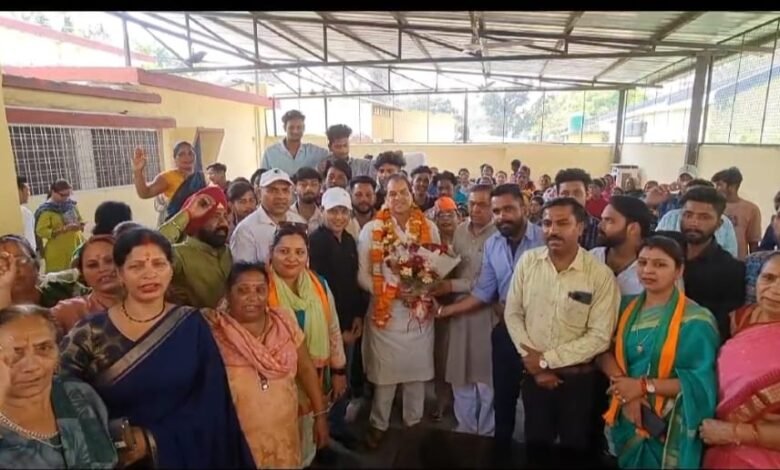 Uttarakhand: राज्य सरकार के कार्यकाल का 2 वर्ष पूर्ण : डॉ प्रेमचंद अग्रवाल Uttarakhand: राज्य सरकार के कार्यकाल का 2 वर्ष पूर्ण : डॉ प्रेमचंद अग्रवाल