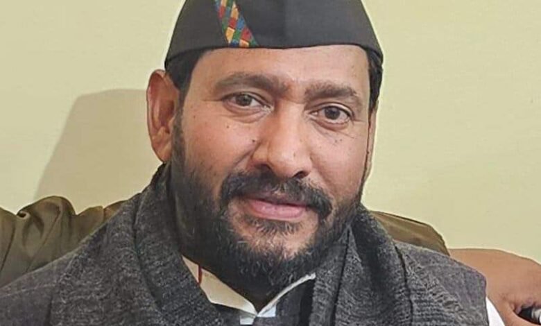 सुप्रीम कोर्ट ने खारिज की पर्वतजन के संपादक शिवप्रसाद सेमवाल पर दर्ज FIR सुप्रीम कोर्ट ने खारिज की पर्वतजन के संपादक शिवप्रसाद सेमवाल पर दर्ज FIR