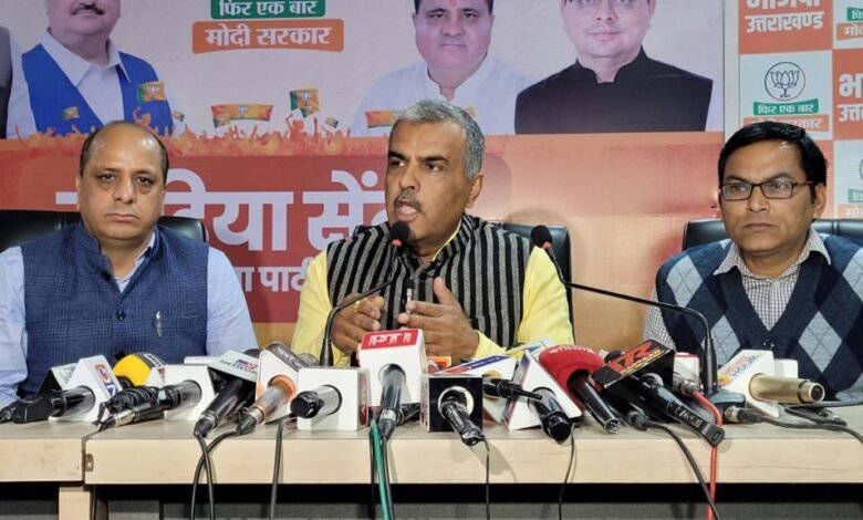 धामी सरकार की 2 वर्षों की उपलब्धियां जनता के सामने रखेंगे : प्रदेश प्रवक्ता सुरेश जोशी
