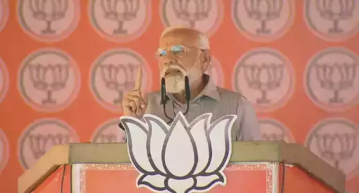 उत्तराखंड में फिर गरजे PM मोदी, ऋषिकेश में बलूनी,त्रिवेंद्र और रानी के लिये मांगे वोट, कांग्रेस पर प्रहार किये उत्तराखंड में फिर गरजे PM मोदी, ऋषिकेश में बलूनी,त्रिवेंद्र और रानी के लिये मांगे वोट, कांग्रेस पर प्रहार किये