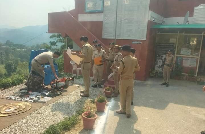 पुलिस उपाधीक्षक ने किया थाना जाजरदेवल का अर्द्धवार्षिक निरीक्षण