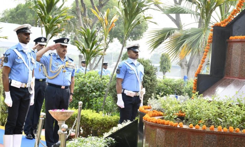 वायुसेना स्टेशन में कारगिल विजय दिवस रजत जयंती का आयोजन वायुसेना स्टेशन में कारगिल विजय दिवस रजत जयंती का आयोजन