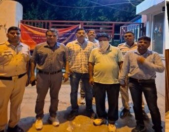 पांच करोड़ की धोखाधड़ी करने वाला दिल्ली से गिरफ्तार पांच करोड़ की धोखाधड़ी करने वाला दिल्ली से गिरफ्तार