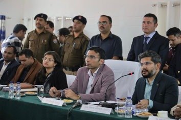 सामुदायिक स्वास्थ्य केंद्र सहिया में डीएम ने दी अल्ट्रासाउंड मशीन, हफ्ते में दो बार बैठेंगे रेडियोलॉजिस् सामुदायिक स्वास्थ्य केंद्र सहिया में डीएम ने दी अल्ट्रासाउंड मशीन, हफ्ते में दो बार बैठेंगे रेडियोलॉजिस्