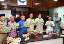 Uttarakhand News: वन्यजीव बोर्ड की बैठक में सीएम धामी का निर्देश: वन संरक्षण के साथ आजीविका से जोड़ें वन संपदा, ईको-टूरिज्म और डिजिटल ट्रैकिंग पर विशेष जोर….