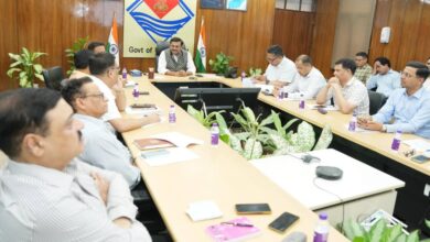 Uttarakhand News: यूआईआईडीबी की बैठक में ऋषिकेश गंगा कॉरिडोर की 25 परियोजनाओं पर मंथन, मुख्य सचिव आनंद बर्द्धन ने की अध्यक्षता…