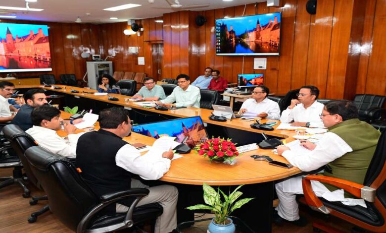 Uttarakhand News: सीएम धामी ने की यूपी-उत्तराखंड के बीच लंबित आस्तियों और दायित्वों की समीक्षा, दिए अहम निर्देश….