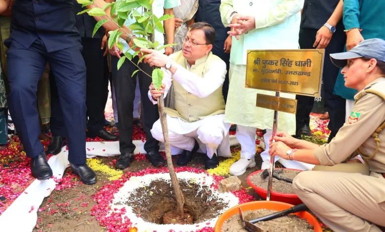 Uttarakhand News:“एक पेड़ मां के नाम” बना जनआंदोलन, हरेला पर्व को मिला नया संदेश: मुख्यमंत्री पुष्कर सिंह धामी… Uttarakhand News:“एक पेड़ मां के नाम” बना जनआंदोलन, हरेला पर्व को मिला नया संदेश: मुख्यमंत्री पुष्कर सिंह धामी…