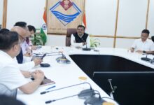 Uttarakhand News: ‘योजनाओं का बेहतर तरीके से इंप्लीमेंटेशन करें’, मुख्य सचिव ने अधिकारियों को दिए निर्देश, कहा- आम जनता को न हो कोई परेशानी…