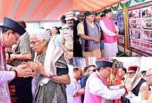 Uttarakhand News: मुख्यमंत्री पुष्कर सिंह धामी ने परेड ग्राउंड में फहराया तिरंगा, स्वतंत्रता संग्राम सेनानियों के परिजनों व खिलाड़ियों का किया सम्मान….