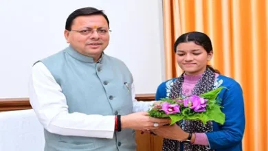 Uttarakhand News: मुख्यमंत्री धामी से मिलीं सारकोट की ग्राम प्रधान प्रियंका नेगी, गैरसैंण में बाल रोग और महिला रोग विशेषज्ञ की नियुक्ति करने का किया अनुरोध….
