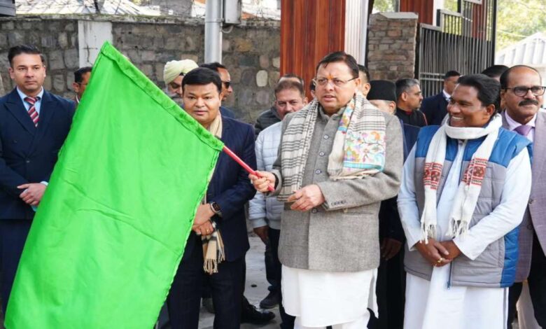 Uttarakhand News: सीएम पुष्कर सिंह धामी ने ग्रामीण गढ़वाल समग्र स्वास्थ्य सेवा परियोजना के तहत मोबाइल मेडिकल यूनिट वाहनों का किया फ्लैग-ऑफ….