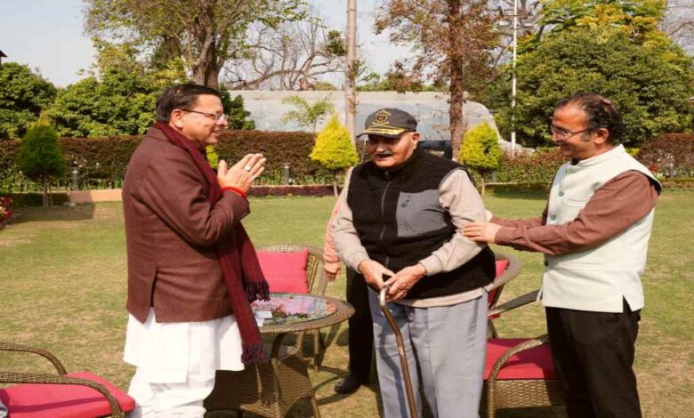 Uttarakhand News: आपदा पीड़ितों और वंचित बच्चों की मदद के लिए सेवानिवृत्त ब्रिगेडियर हरीश चंद्र जोशी ने मुख्यमंत्री राहत कोष में दान किए 10 लाख रुपये, CM धामी ने कहा- यह पहल राज्य और.. Uttarakhand News: आपदा पीड़ितों और वंचित बच्चों की मदद के लिए सेवानिवृत्त ब्रिगेडियर हरीश चंद्र जोशी ने मुख्यमंत्री राहत कोष में दान किए 10 लाख रुपये, CM धामी ने कहा- यह पहल राज्य और..