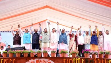 चार साल बेमिसाल: सीएम धामी ने दून की जनता को दी 401 करोड़ की विकास परियोजनाओं की सौगात, पेश किया रिपोर्ट कार्ड चार साल बेमिसाल: सीएम धामी ने दून की जनता को दी 401 करोड़ की विकास परियोजनाओं की सौगात, पेश किया रिपोर्ट कार्ड