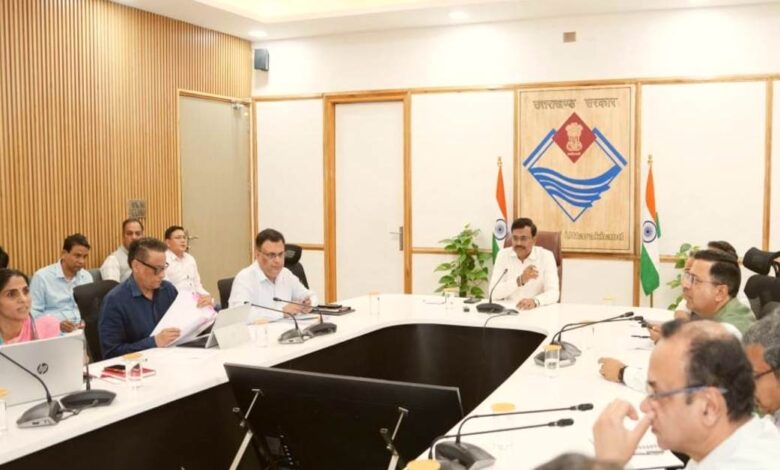 Uttarakhand News: कुंभ-2027 की तैयारियों को लेकर उच्च स्तरीय बैठक, मुख्य सचिव ने दिए तेज़ी से कार्य शुरू करने के निर्देश…..
