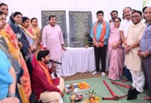 Uttarakhand News- संस्कृति और लोकपर्व को बढ़ावाः मुख्यमंत्री आवास में CM धामी ने बच्चों के साथ मनाया फूलदेई त्योहार, कहा- जीवन में हमेशा…..