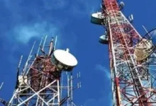 उत्तराखंड के दुर्गम गांवों में पहुंची मोबाइल क्रांति, 557 नए टावरों से 4G कनेक्टिविटी उत्तराखंड के दुर्गम गांवों में पहुंची मोबाइल क्रांति, 557 नए टावरों से 4G कनेक्टिविटी