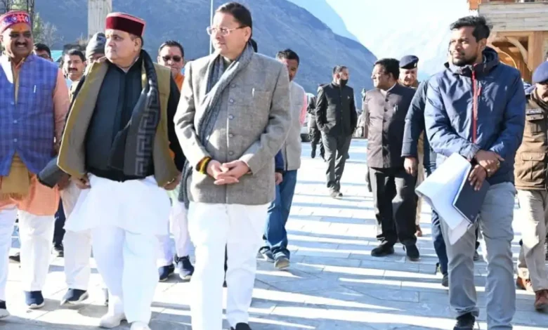Uttarakhand News: श्री बद्रीनाथ धाम में मास्टर प्लान कार्यों का सीएम धामी ने किया स्थलीय निरीक्षण, समयबद्ध और गुणवत्तापूर्ण कार्यों के दिए निर्देश….