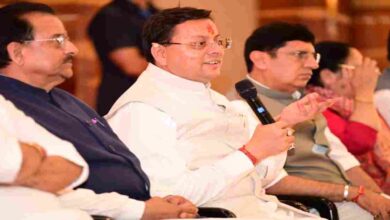 Uttarakhand News: 'फेक नैरेटिव से रहें सतर्क…', मुख्यमंत्री पुष्कर सिंह धामी ने युवाओं से किया संवाद, कहा- सोशल मीडिया को राष्ट्र निर्माण का माध्यम बनाएं…..