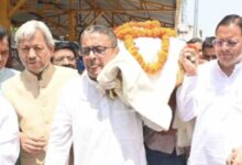 अलविदा जनरल खंडूड़ी: अंतिम यात्रा में भावुक पल, सीएम धामी ने दिया पार्थिव शरीर को कंधा, पुष्पचक्र किया अर्पित