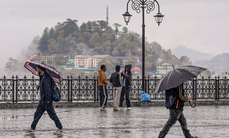 उत्तराखंड में तेज बारिश और तूफान की चेतावनी, 7 जिलों में ऑरेंज अलर्ट लागू