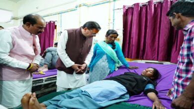 Uttarakhand News: यदि किसी भी प्रकार की समस्या आती है तो… मरीजों से मिलकर मुख्यमंत्री पुष्कर सिंह धामी ने कही बड़ी बात, जानिए मुख्यमंत्री ने ऐसा क्या कहा?