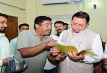 Uttarakhand News: जनता दरबार में एक्शन मोड में दिखे CM धामी, पेयजल से सड़क तक की समस्याओं पर दिए सख्त निर्देश…..