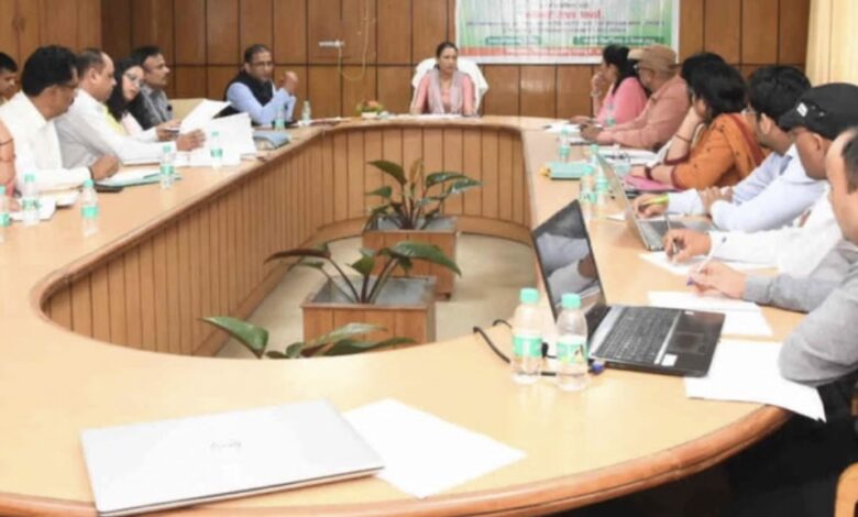 Uttarakhand: रेस्क्यू किए बच्चों को रखने के लिए चिह्नित होंगे आवास, बाल तस्करी, यौन शोषण पर आयोग ने जताई चिंता Uttarakhand: रेस्क्यू किए बच्चों को रखने के लिए चिह्नित होंगे आवास, बाल तस्करी, यौन शोषण पर आयोग ने जताई चिंता