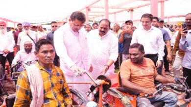 Uttarakhand News: ‘जन-जन की सरकार, मुख्य सेवक आपके द्वार’ कार्यक्रम में बोले CM धामी, कहा- सरकारी योजनाओं ने बदली करोड़ों लोगों की जिंदगी….