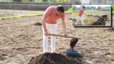 Uttarakhand News: मुख्यमंत्री धामी ने खेत में चलाया टिलर, जैविक और पारंपरिक खेती को बढ़ावा देने का दिया संदेश…
