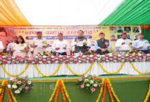 Uttarakhand News: उत्तराखण्ड सचिवालय संघ के नवनिर्वाचित पदाधिकारियों को सीएम धामी ने दिलाई शपथ…..