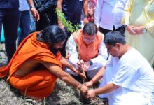 Uttarakhand News- हरेला पर्व: CM धामी ने किया पौधरोपण, दिया हरित उत्तराखण्ड और पर्यावरण संरक्षण का संदेश…..