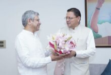 रेल मंत्री से मिले सीएम धामी: मुंबई-दून वंदे भारत पर केंद्र की सहमति; उत्तराखंड में बढ़ेगी रेल कनेक्टिविटी