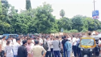 जेई-एई भर्ती समेत विभिन्न मांगों को लेकर युवाओं का सचिवालय कूच, राजधानी में सुरक्षा कड़ी