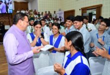 मुख्यमंत्री युवा विद्यार्थी मंथन में धामी का युवाओं से आह्वान: संकल्प लेकर बढ़ें आगे, दुनिया में रोशन करें उत्तराखंड का नाम