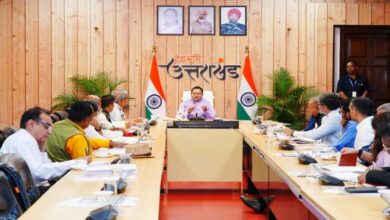 Uttarakhand News: घर वापसी का प्लान तैयार! पहाड़ों से पलायन रोकने के लिए धामी सरकार का बड़ा कदम, रोजगार के साथ रिवर्स पलायन पर फोकस,,,,