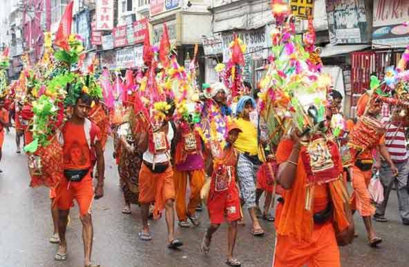 कांवड़ मेले में होगी श्रद्धालुओं की डिजिटल सुरक्षा, पहली बार साइबर कमांडो संभालेंगे कमान कांवड़ मेले में होगी श्रद्धालुओं की डिजिटल सुरक्षा, पहली बार साइबर कमांडो संभालेंगे कमान