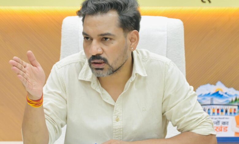 बांदल नदी से पांच ऐतिहासिक नौले-धारों तक होगा जल संरक्षण, डीएम ने तय की नई कार्ययोजना