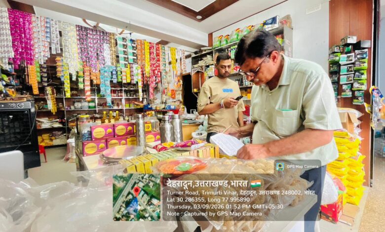 19 किलो प्रतिबंधित प्लास्टिक जब्त, छह दुकानदारों से वसूला 9500 रुपये जुर्माना; अभियान तेज