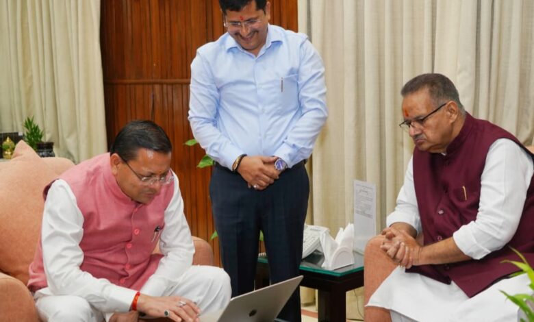 Uttarakhand News: किसानों को मिलेगा ‘डिजिटल कवच’, CM धामी ने लॉन्च किया ‘मनोरमा कृषि रक्षक’ ऐप…..