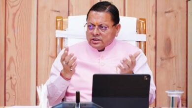 Uttarakhand News: पिथौरागढ़ और देहरादून में विकास कार्यों को मिली रफ्तार, सड़क-पुलिया और नाली निर्माण के लिए 2 करोड़ से ज्यादा की धनराशि मंजूर……