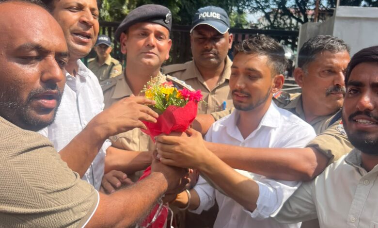 डीएवी छात्रसंघ चुनाव में पुलिस की भूमिका पर उठे सवाल, निष्पक्ष जांच की मांग