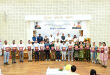 332 नव नियुक्त कार्मिकों को नियुक्ति पत्र, धामी बोले- सेवाभाव से निभाएं जिम्मेदारी 332 नव नियुक्त कार्मिकों को नियुक्ति पत्र, धामी बोले- सेवाभाव से निभाएं जिम्मेदारी