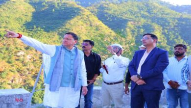 Uttarakhand News: श्रीनगर-देवप्रयाग मार्ग पर सुरक्षा कार्यों का CM धामी ने लिया जायजा, गुणवत्ता और समयसीमा पर दिया जोर….